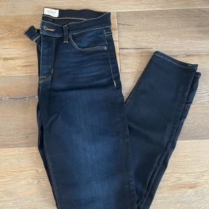 NWOT Hudson Mid Rise Nico Skinny Jeans